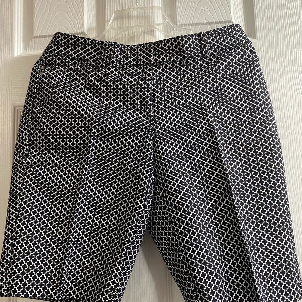 White House Black Market Black and White Bermuda Shorts Tailored Style